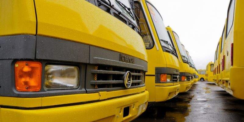 Перевозчики Борисполя отказались выводить свои автобусы на маршруты