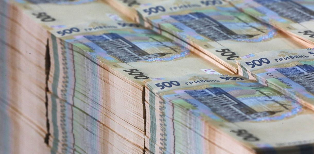 За январь-февраль этого года жители Киевщины уплатили на треть больше единого взноса, чем годом ранее