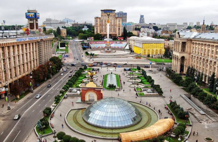 Полицейские проверяют сообщения о минировании семи объектов в центре Киева