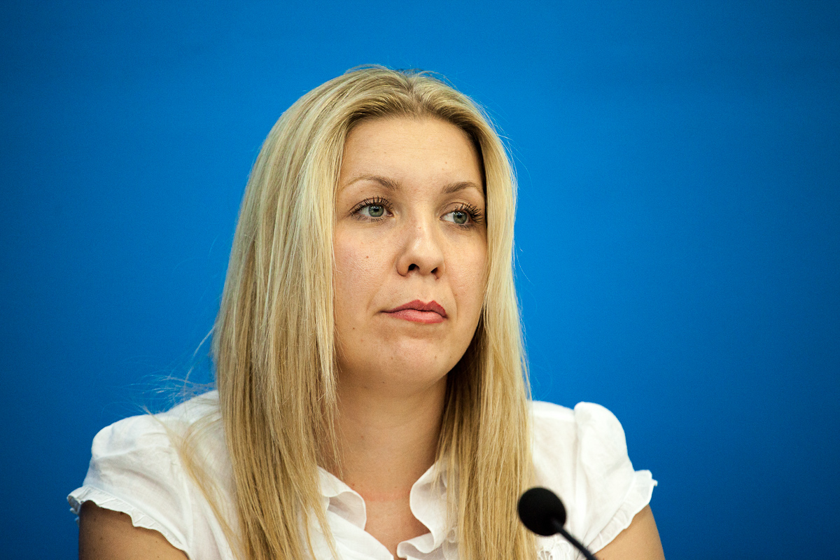 Глава Киево-Святошинской РГА Смирнова в 2018 году сменила место жительства