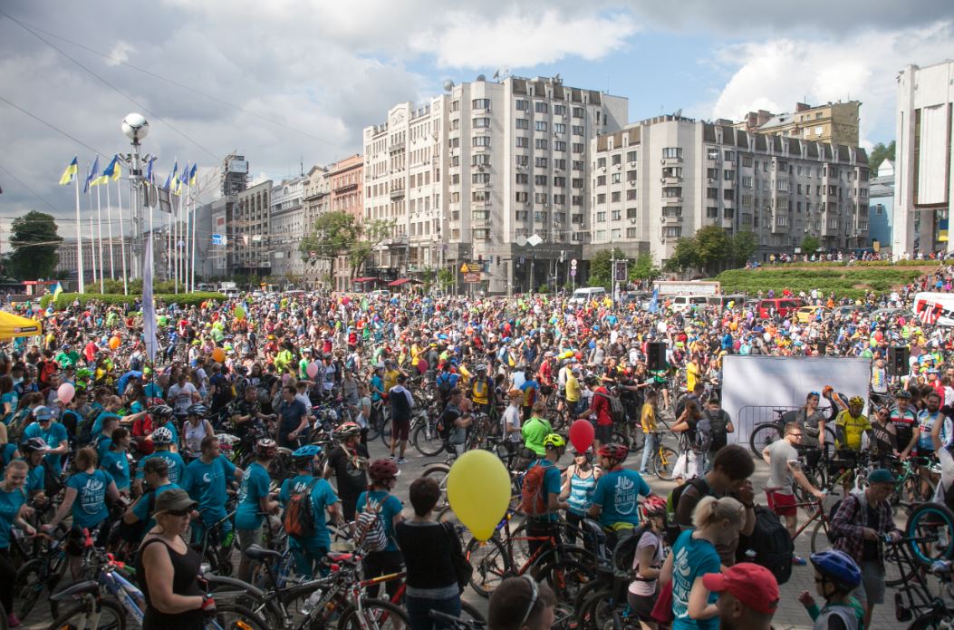 Движение транспорта в центре Киева 1 июня будет ограничено из-за велопробега и мероприятий ко Дню защиты детей