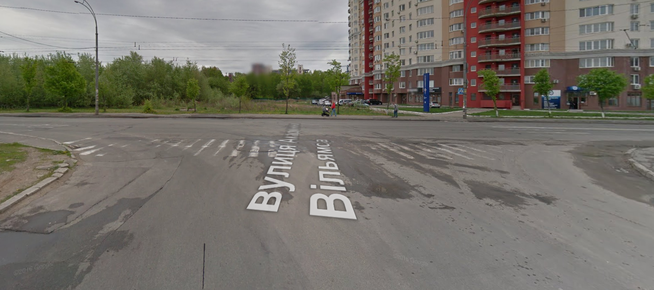 На двух улицах в Голосеевском районе Киева 17 и 18 мая будет частично ограничено движение транспорта