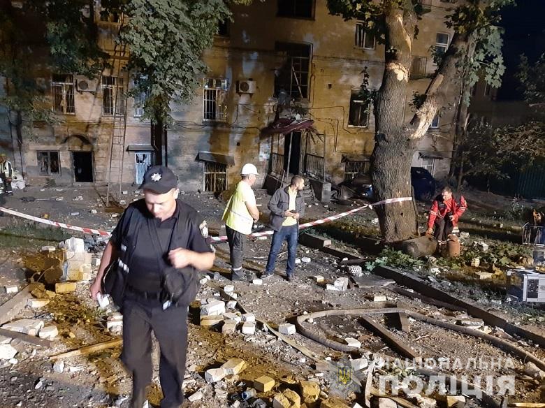 Полиция назвала вероятную причину мощного взрыва на улице Тургеневской в Киеве