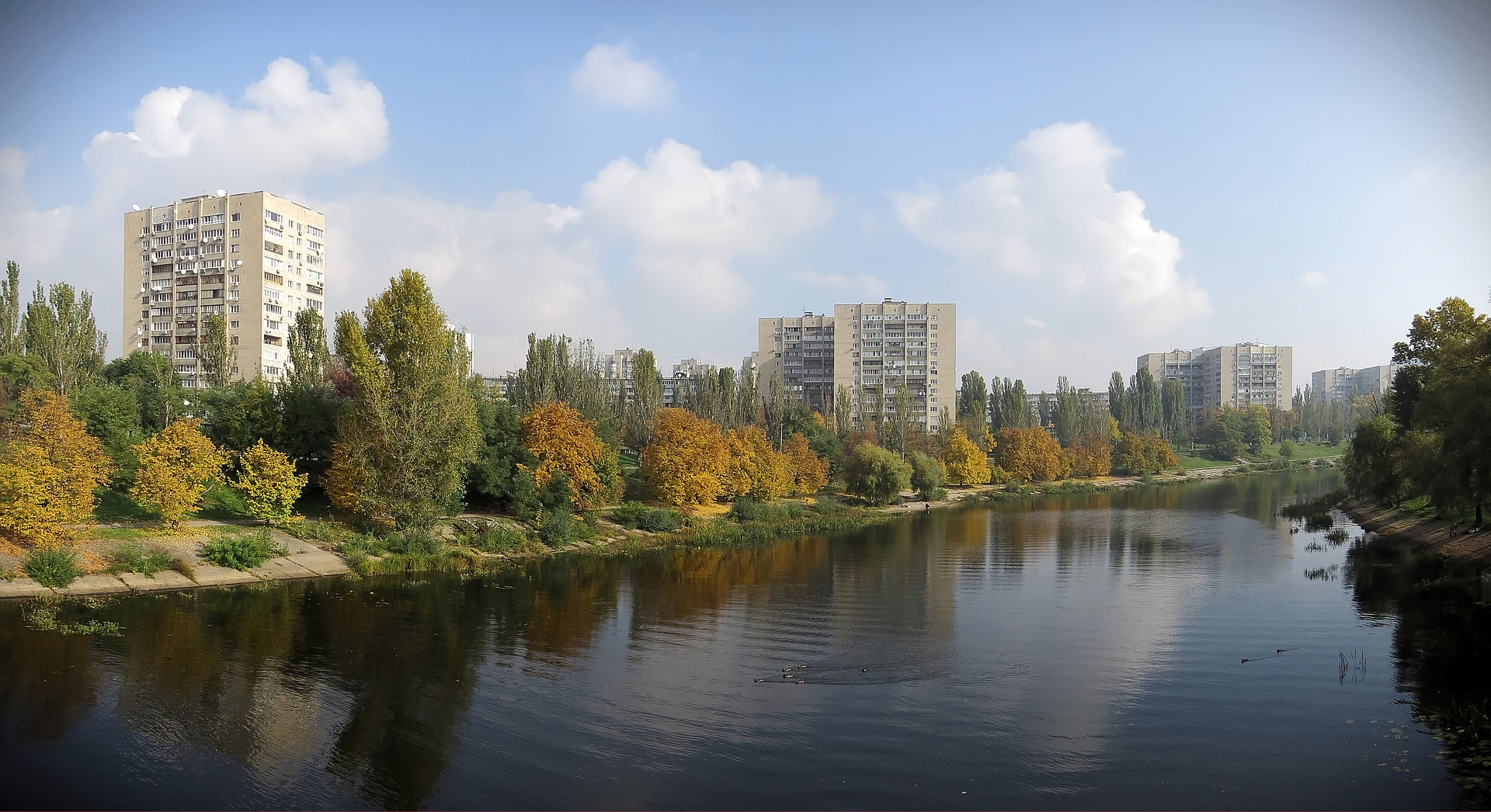 На Русановском канале в Киеве планируют обустроить зону отдыха