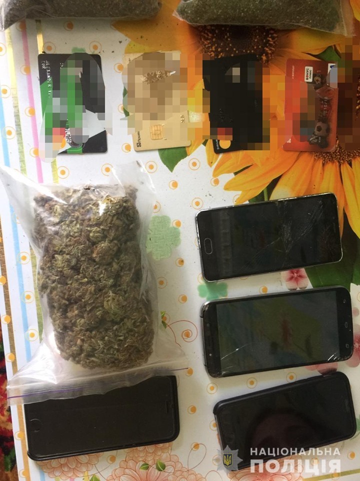 В Ирпене задержали мужчину по подозрению в сбыте наркотиков через соцсети (фото)