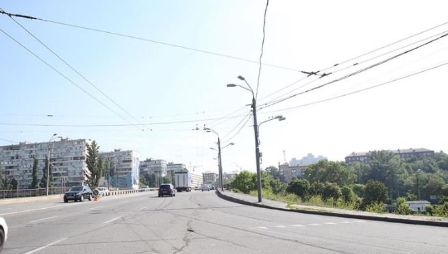 В Киеве в мае две трети незаконных рекламных средств демонтировали их владельцы