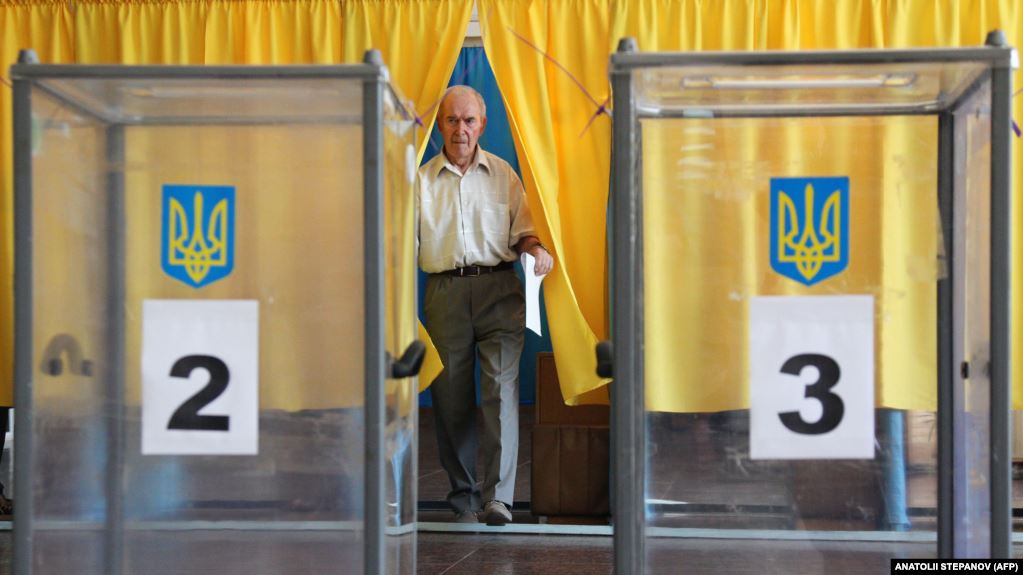 Анализ ставок букмекеров: на каких округах Киева ставки оказались неправильными