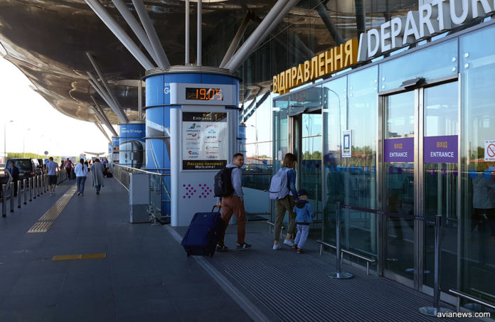 В первом полугодии аэропорт “Борисполь” обслужил почти 7 млн пассажиров