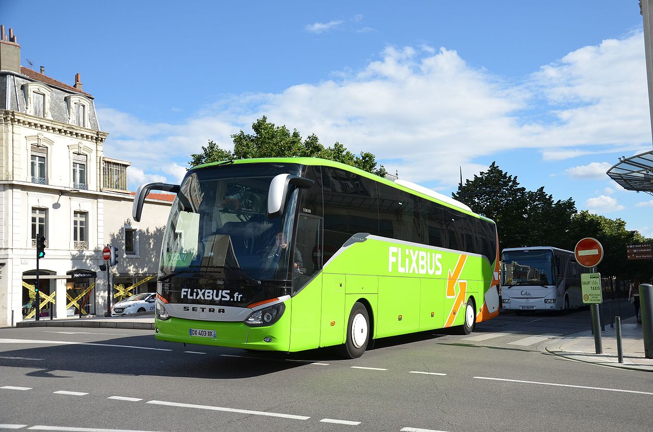 Автобусный лоукостер FlixBus может начать перевозки по Киевщине