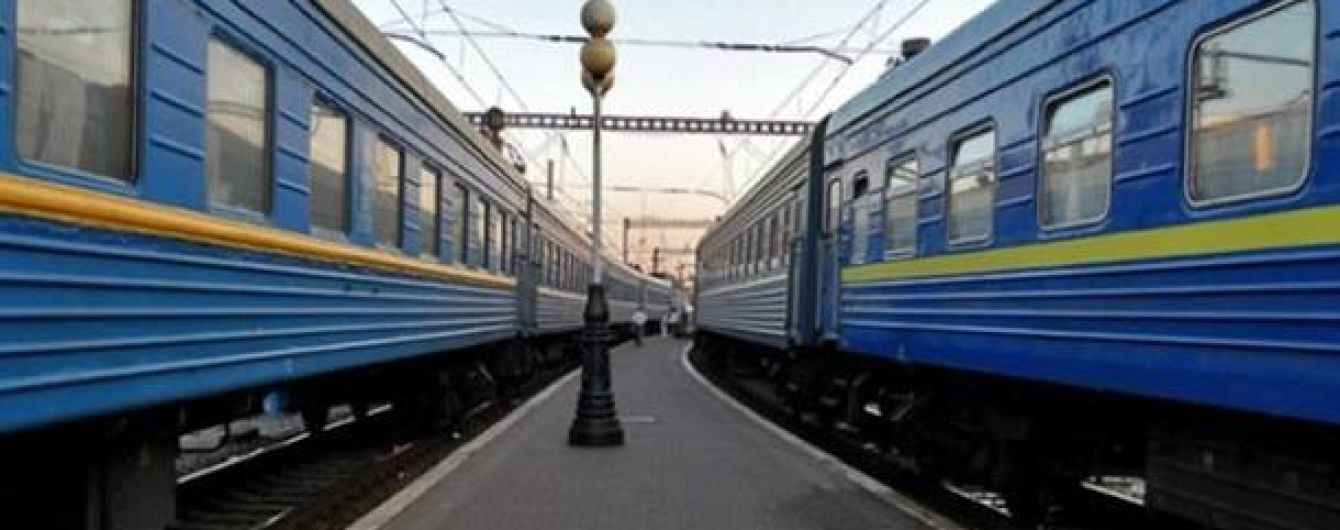 “Укрзализныця” вводит систему опросов пассажиров об удовлетворенности качеством услуг