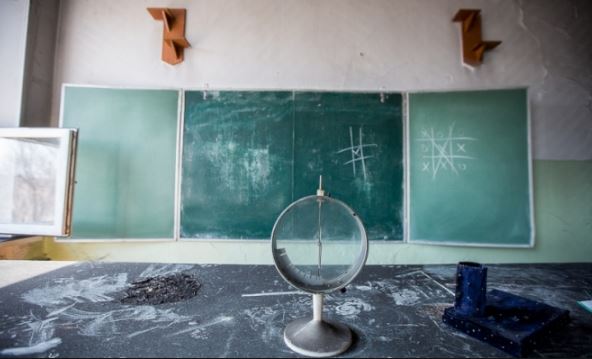 Киевские власти не спешат делать запланированные ремонты более 30 объектов образования и ЖКХ