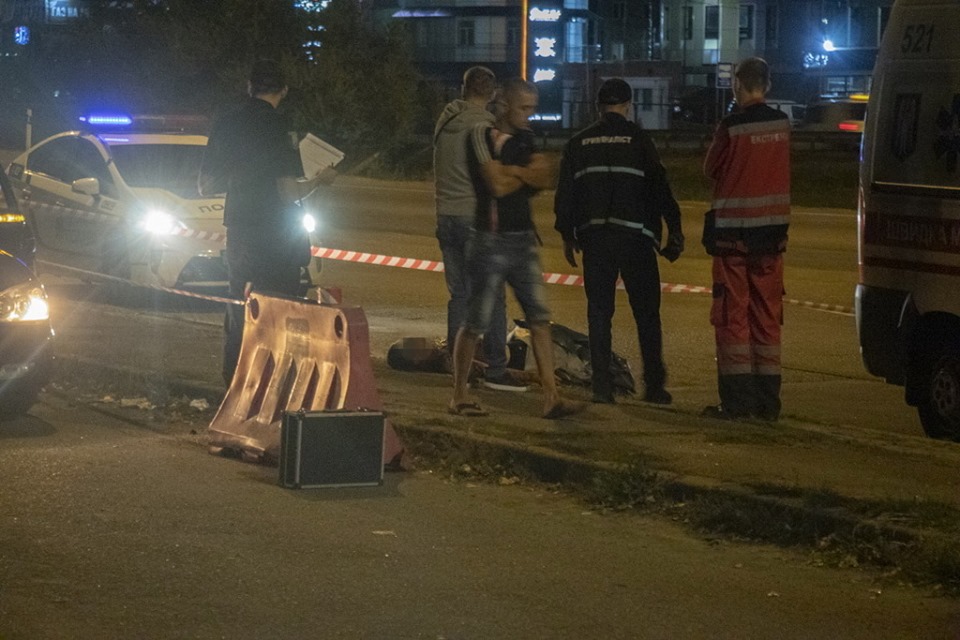 В Киеве задержали подозреваемых в жестоком убийстве таксиста на Окружной (видео)