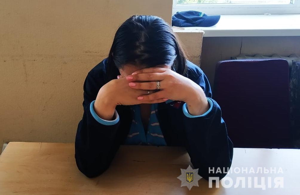 Находящаяся на заместительной терапии жительница Киевщины попалась на продаже наркотиков