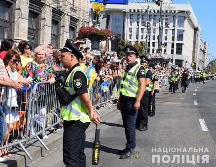 В мероприятиях ко Дню Независимости в Киеве приняло участие 50 тысяч человек - полиция