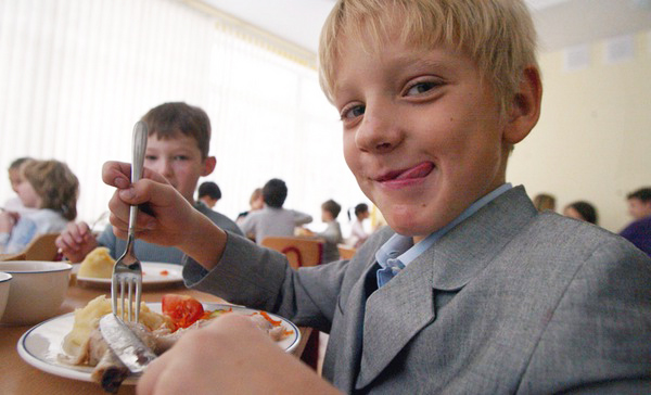 Столичные власти вводят международную систему безопасности питания в школах и детсадах