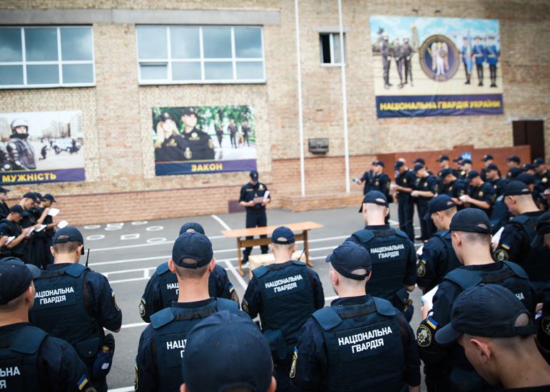 С 1 августа 300 экипированных нацгвардейцев приступили к патрулированию улиц Киева (фото)