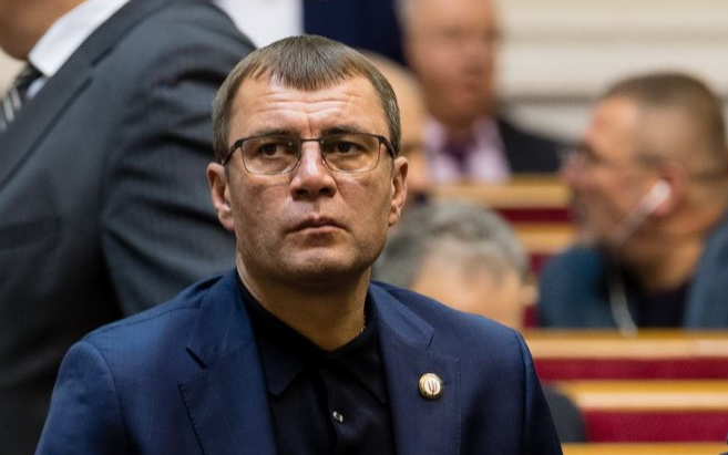 Прокуратура объявила в розыск экс-нардепа Скуратовского за нападение на сельского голову на Киевщине