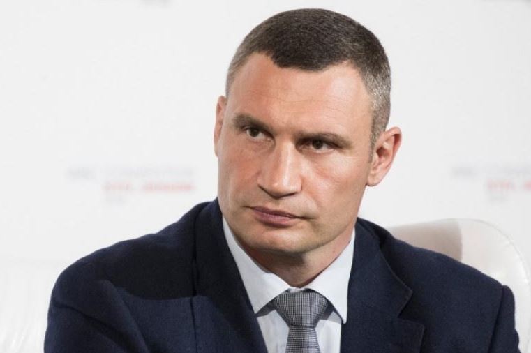 Политолог об увольнении Кличко: У новой власти нет кандидатур, способных конкурировать с действующим мэром на выборах