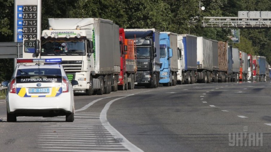 С 19 сентября в утренние часы будет ограничен въезд грузовиков в Киев со стороны Борисполя