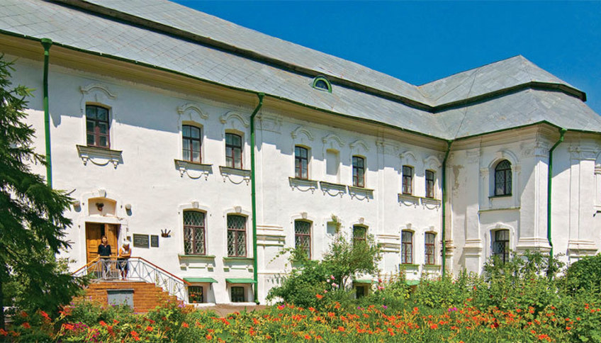 Центральный госархив-музей литературы и искусств выдворяют из здания “Софии Киевской”