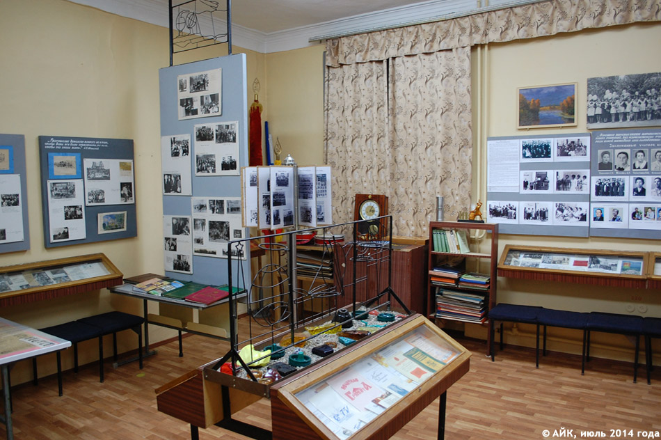Власти Киева создали специальную комиссию для определения “образцового музея” столичных образовательных учреждений