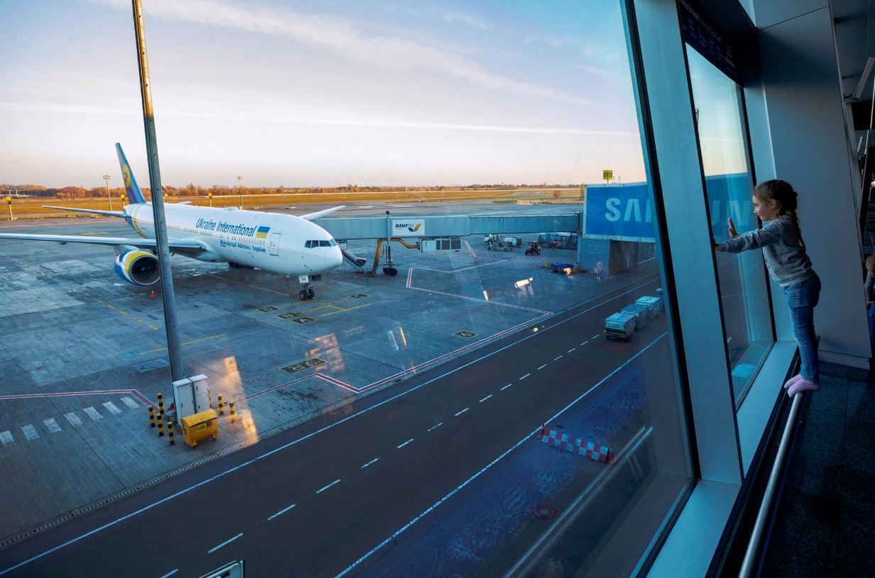Из-за повреждения самолета в аэропорту “Борисполь” задержали несколько рейсов