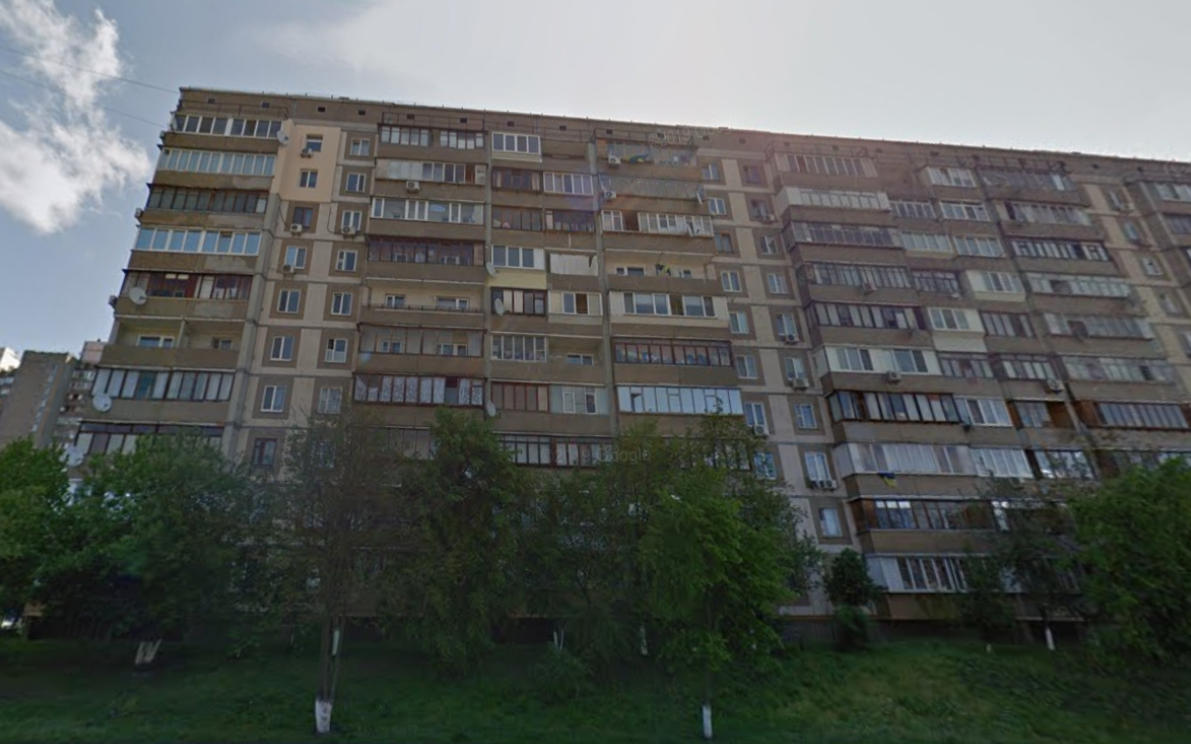 От столичной власти требуют немедленно завершить проект по укреплению домов по ул. Ушакова от оползней