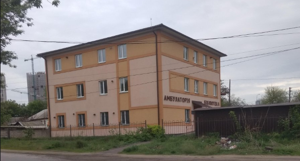 Власти Киева 4 года не могут обеспечить полноценную работу амбулатории в Дарницком районе
