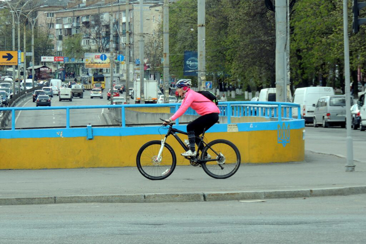 За год на дорогах Киева насчитали на треть меньше велосипедистов