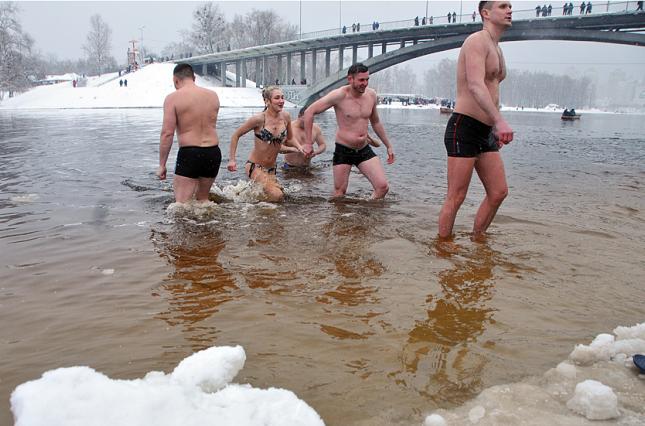 Для крещенских купаний в Киеве подготовили 16 локаций (адреса)
