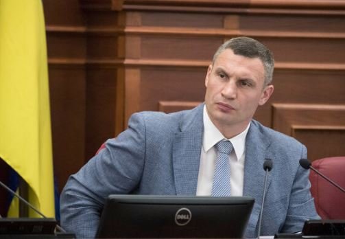 Кличко предложили ветировать решения Киевсовета о передаче участков Печерского рынка для кафе и офисного центра