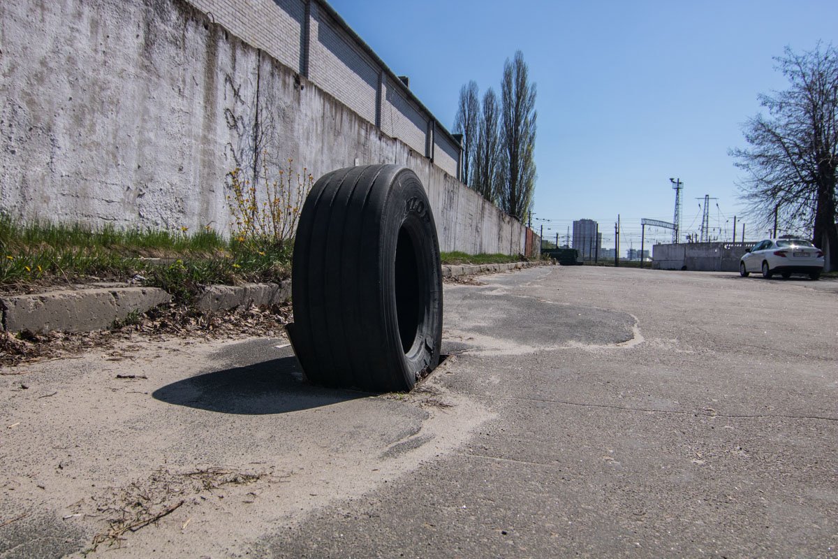 От столичных властей требуют отремонтировать развязку в Дарницком районе Киева