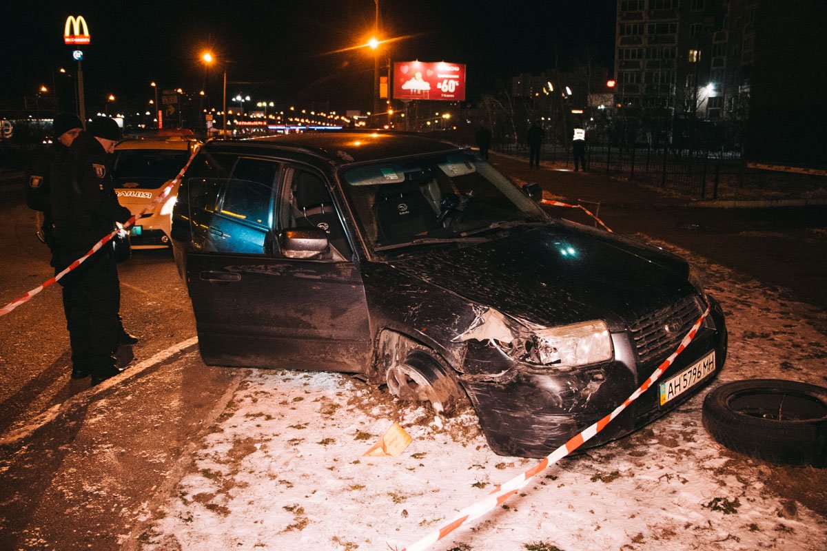 Ночная полицейская погоня на левом берегу Киева закончилась ДТП (фото, видео)