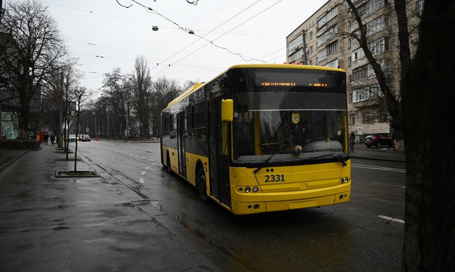 Ближайшие три ночи изменится движение столичных троллейбусов №№ 93Н, 94Н
