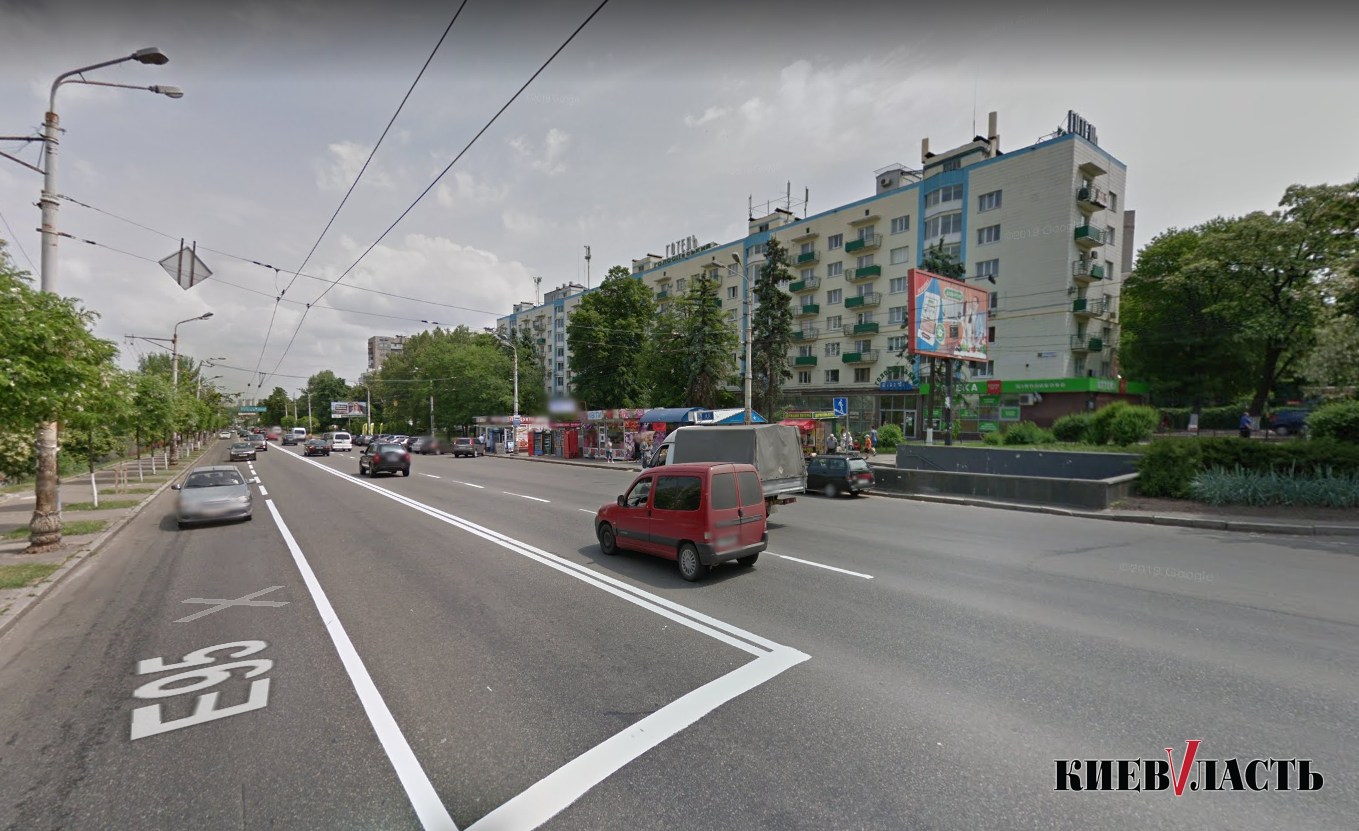 Завтра, 1 апреля, на участке Голосеевского проспекта в Киеве ограничат движение транспорта