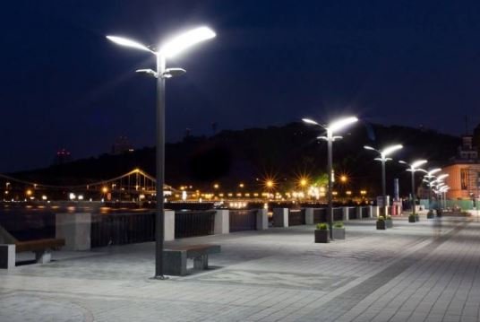 В Киеве количество светодиодных фонарей составляет 22% от общего числа