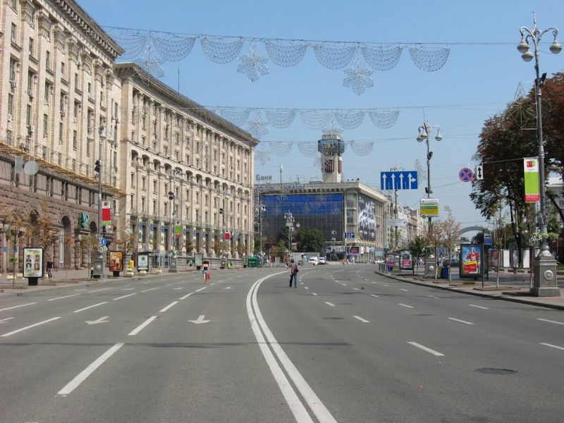 Движение по центральной улице Киева будут ограничивать 28 и 29 марта