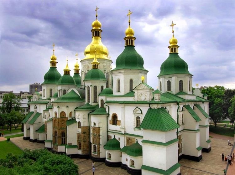 Частные фирмы будут охранять музеи “Софии Киевской” за 2,7 млн гривен