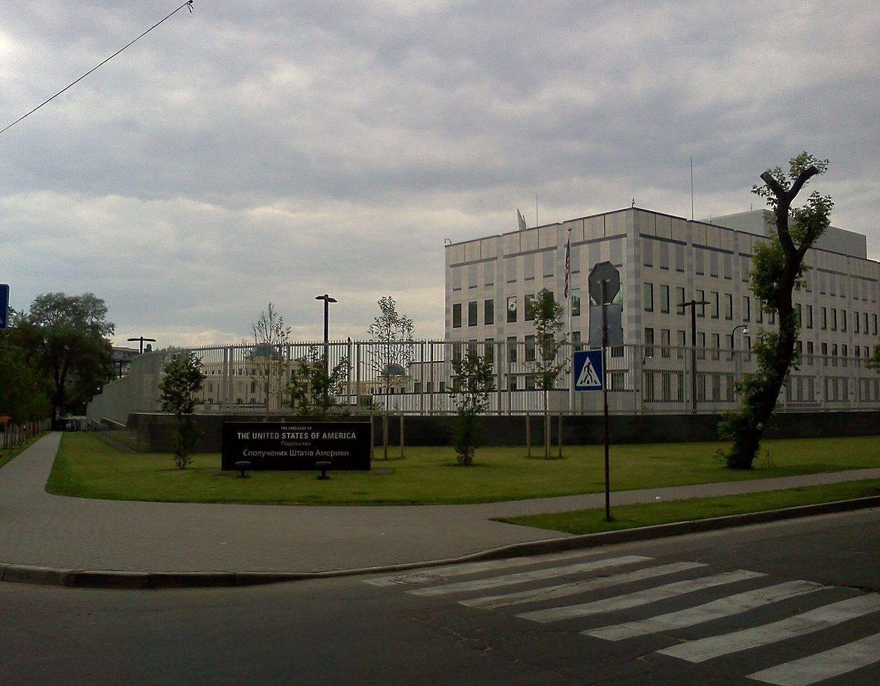 В Шевченковском районе Киева планируют возвести сервисный центр для посетителей Посольства США