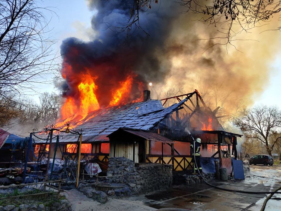 На минувшей неделе в Киеве спасатели ликвидировали 220 пожаров