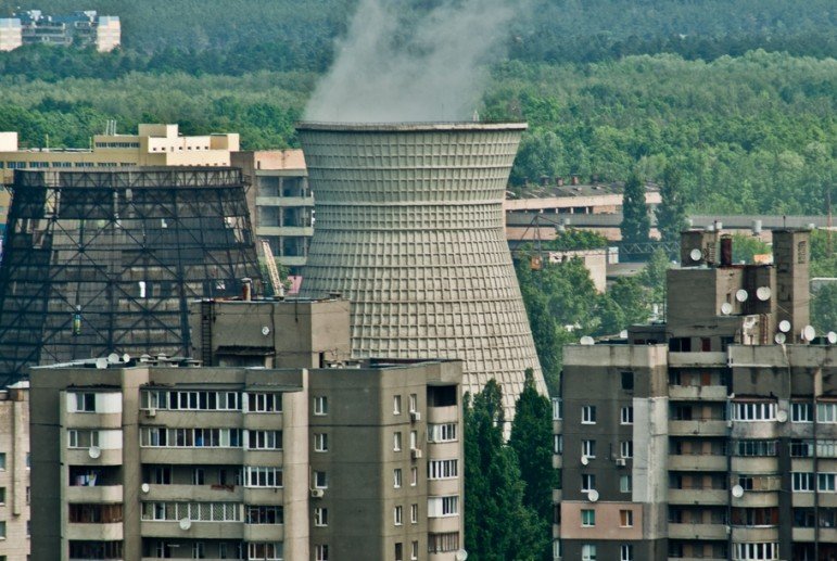 Нардеп Александр Ткаченко считает Дарницкую ТЭЦ главным загрязнителем киевского воздуха