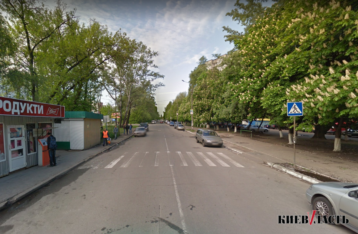 На столичных Теремках завтра и 5 мая будут ограничивать движение транспорта на улице-дублере проспекта Глушкова