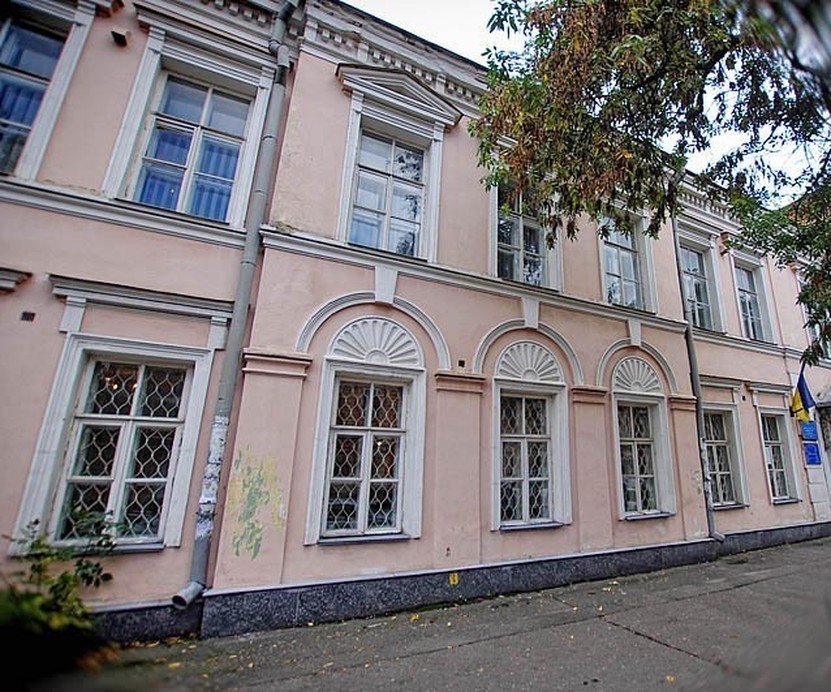 Власти Киева обещают до конца июня завершить реставрацию старинного здания Подольского ЗАГСа