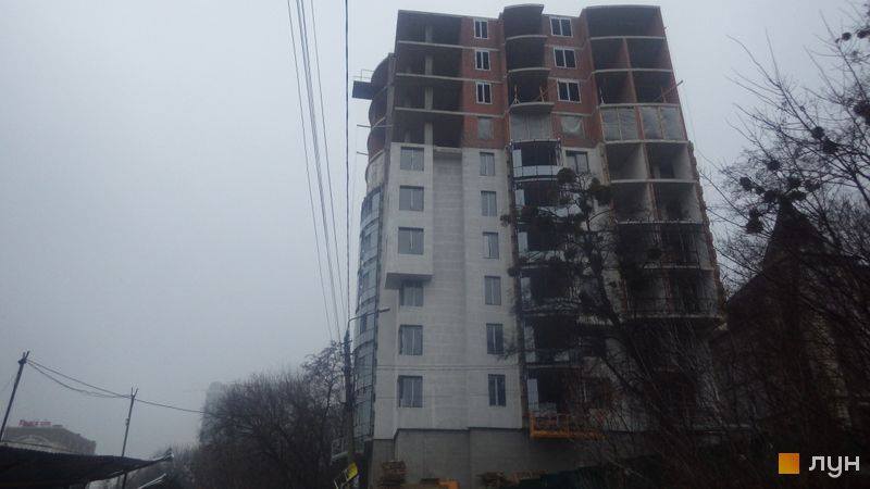 Суд отменил арест скандального недостроенного “дома Билозир” в Киеве