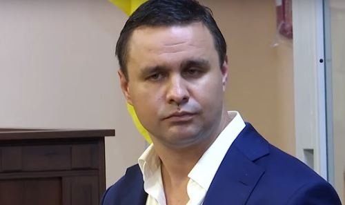 Суд посадил Максима Микитася под домашний арест