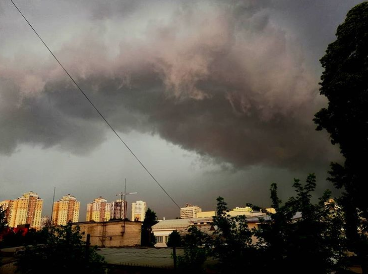 Киевлян предупреждают о сильном дожде сегодня, 28 мая