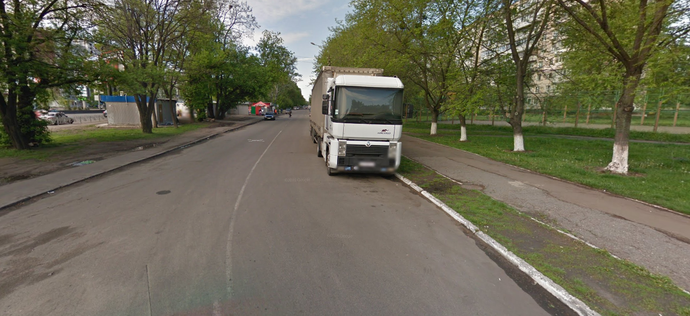 Утром 20 июня в Киеве на сутки ограничат движение по дублеру проспекта Глушкова (схема)