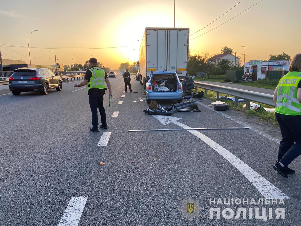 На дорогах Киевщины за сутки произошло три смертельных ДТП (фото)