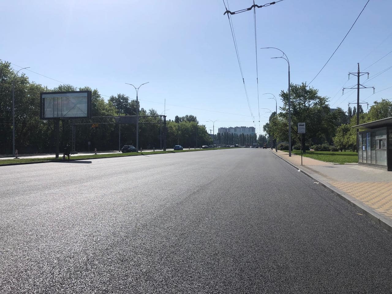“Киевавтодор” отчитался о завершении асфальтирования проезжей части улицы Академика Заболотного