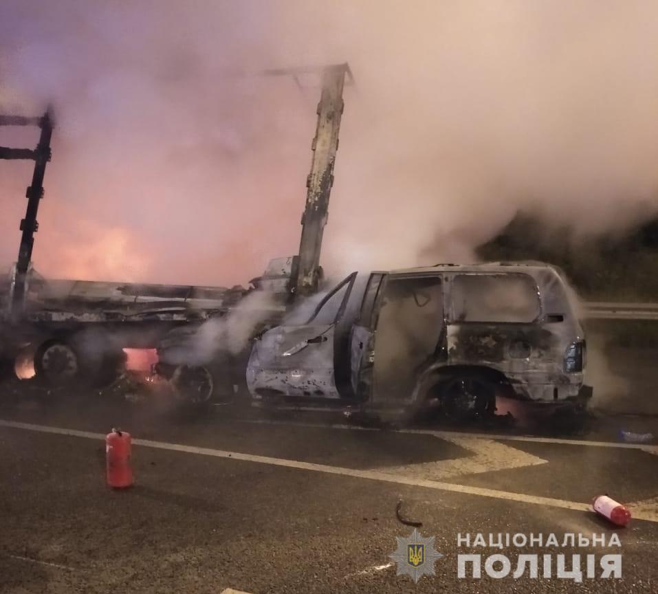За минувшие сутки на дорогах Киевской области в ДТП погибли два человека